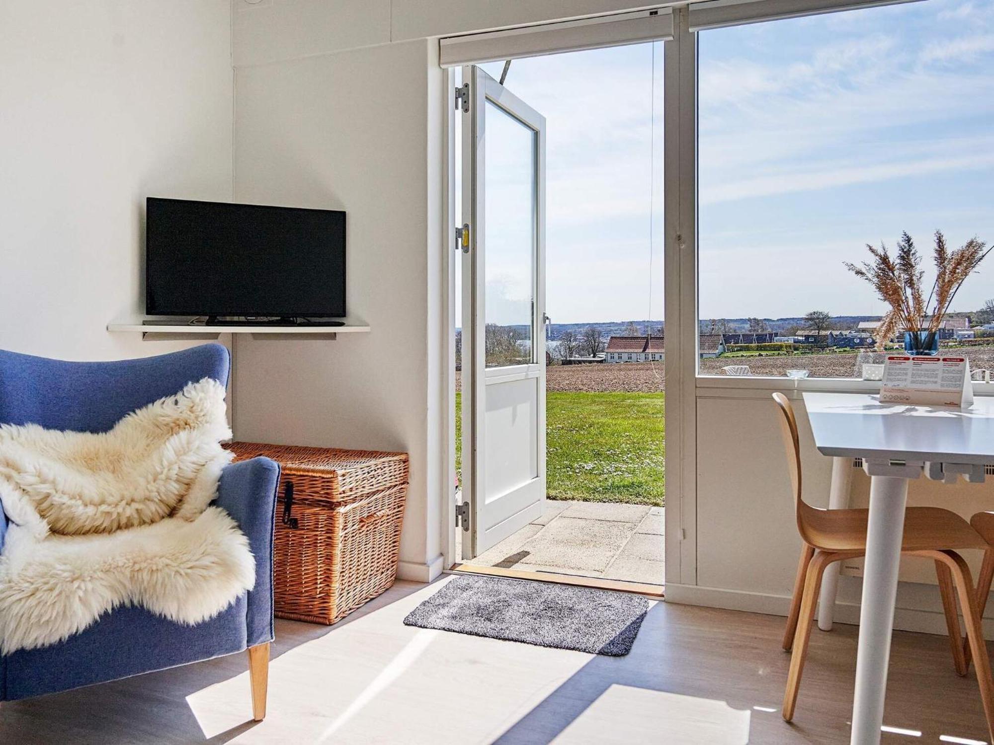 2 Person Holiday Home In Allinge Buitenkant foto