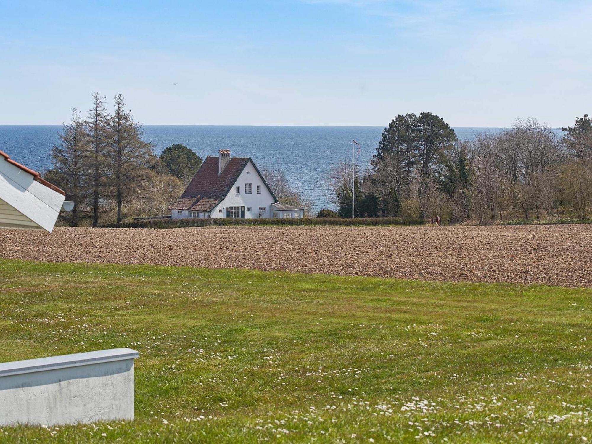 2 Person Holiday Home In Allinge Buitenkant foto